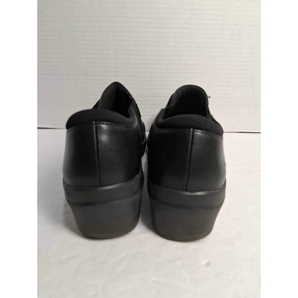 Clarks Collection Womens Size 8 Slip On Shoes Black Leather‎ Comfort Loafers